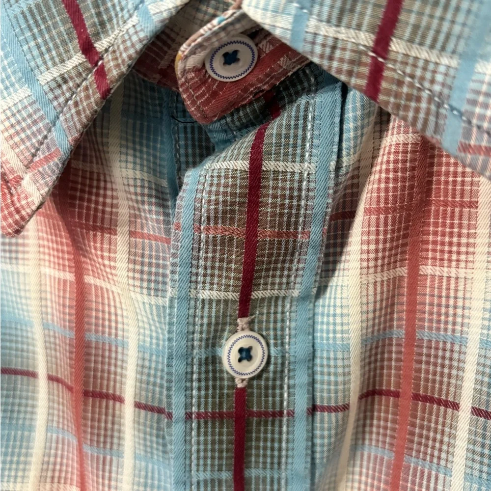 Robert Graham Bottom Down Shirt - Picture 5 of 6